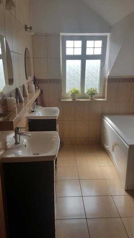 Hostel Rafcar Μπίντγκοστς Εξωτερικό φωτογραφία
