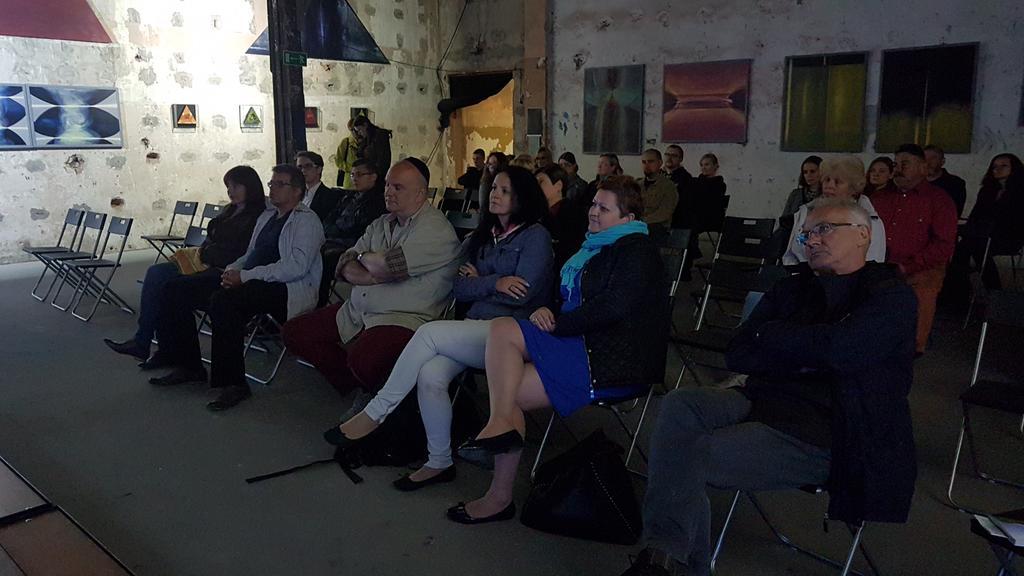 Hostel Rafcar Μπίντγκοστς Εξωτερικό φωτογραφία